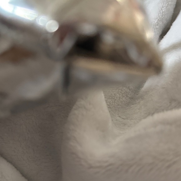 Ecoist Woven Metallic Mini Wristlet Bag Like New! - Picture 6 of 7